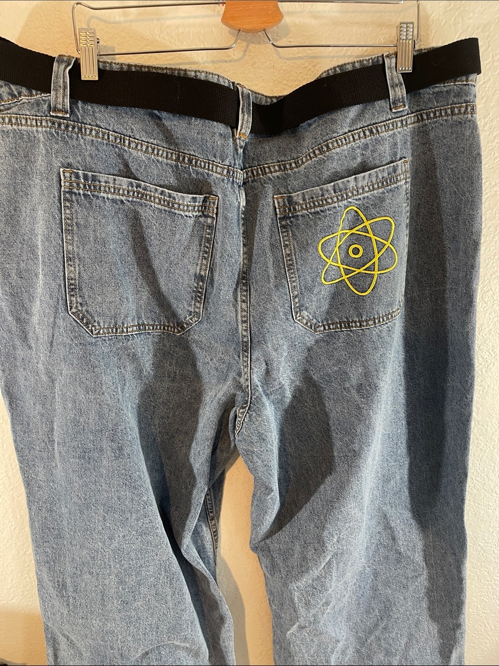 Her Universe Disney A Goofy Movie Max & Powerline Belted Straight Leg Denim Jean - Picture 7 of 13